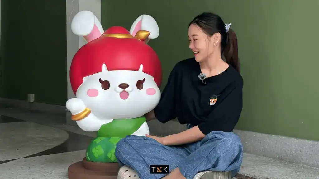 ไฟเบอร์กลาส สั่งทำตุ๊กตามาสคอต ตุ๊กตาไฟเบอร์กลาส